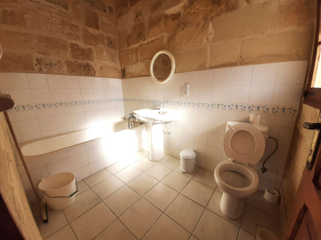 Ghasri, Gozo, 7 Bedrooms Bedrooms, ,3 BathroomsBathrooms,For Sale,FRSA-115493