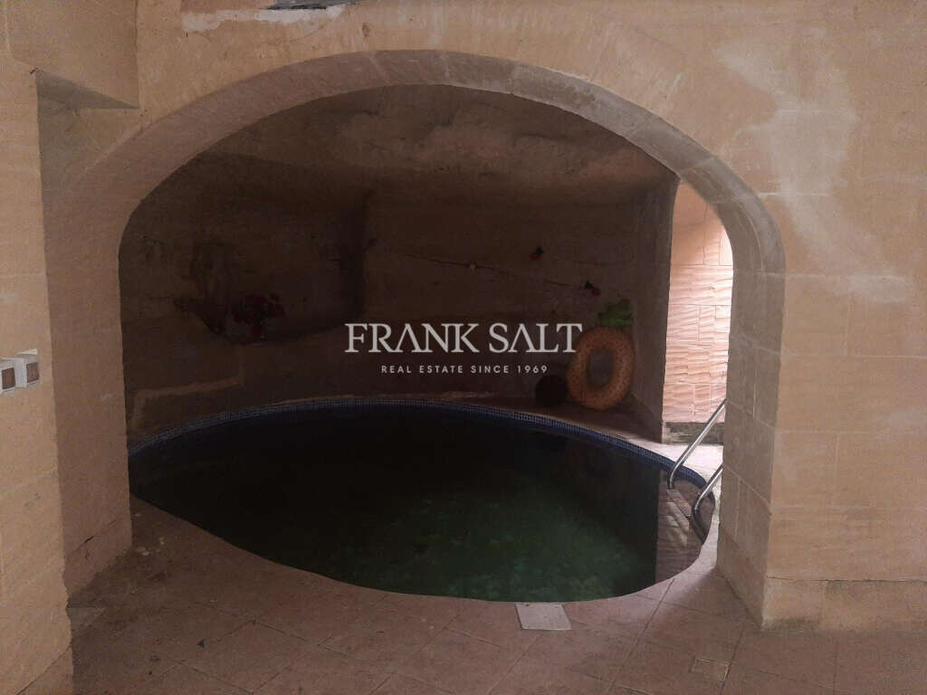 Ghasri, Gozo, 7 Bedrooms Bedrooms, ,3 BathroomsBathrooms,For Sale,FRSA-115493