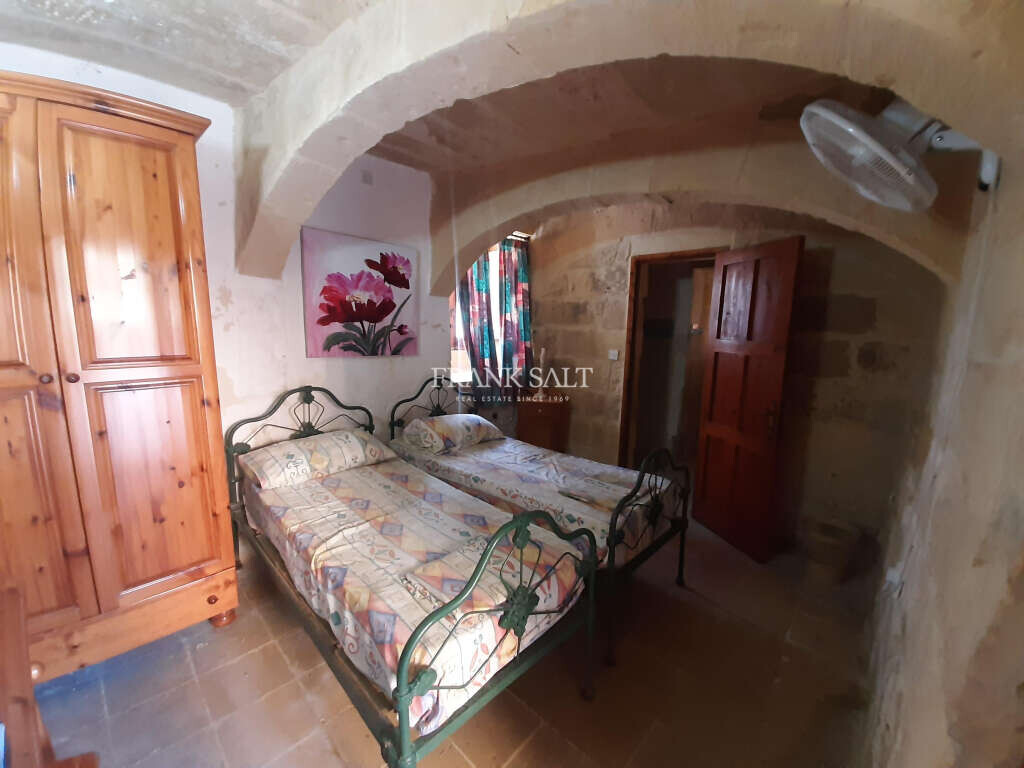 Ghasri, Gozo, 7 Bedrooms Bedrooms, ,3 BathroomsBathrooms,For Sale,FRSA-115493