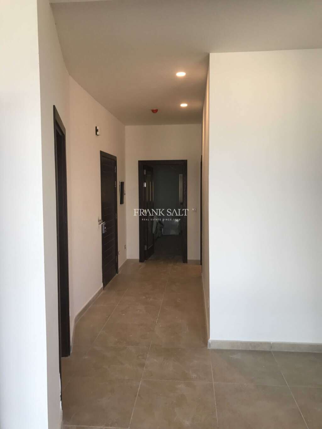 Fort Cambridge, 3 Bedrooms Bedrooms, ,1 BathroomBathrooms,For Sale,FRSA-452529