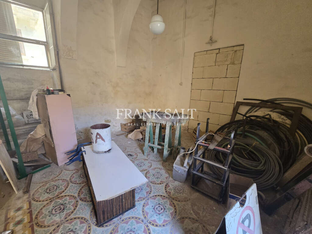 Victoria, Gozo, 1 Bedroom Bedrooms, ,For Sale,FRSA-160545