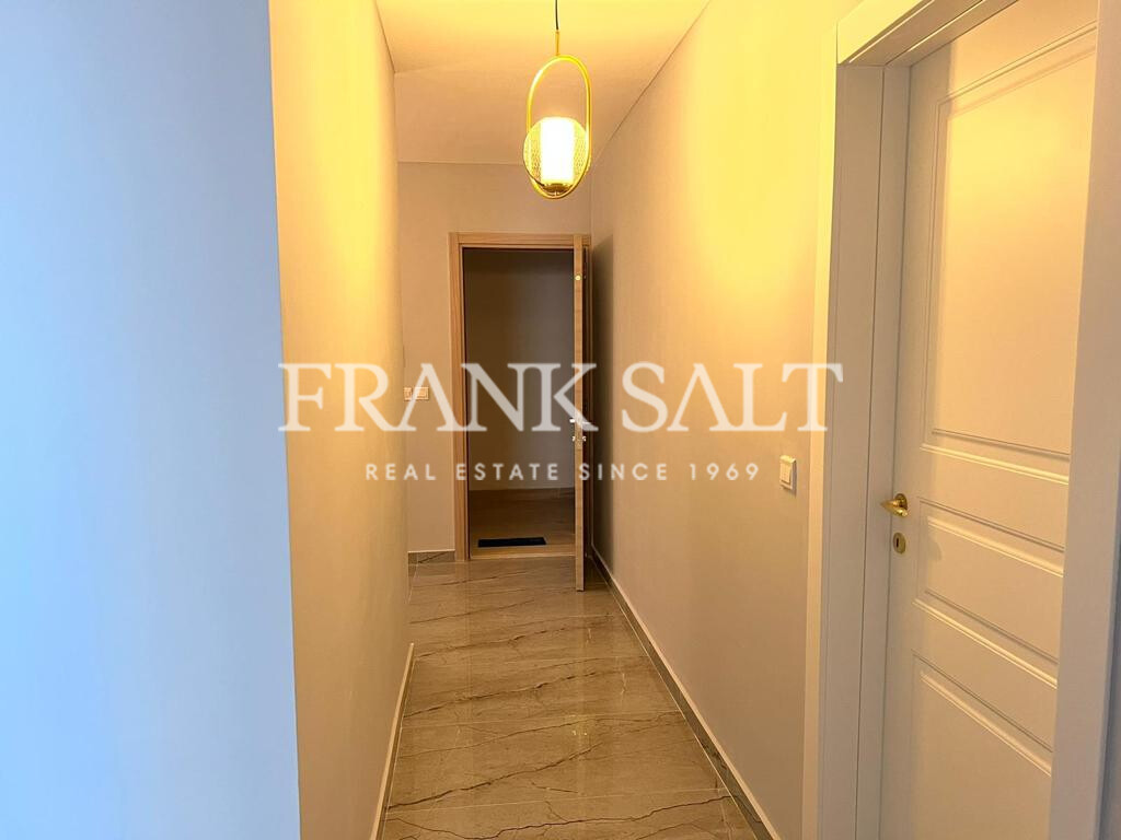 St Julians, 3 Bedrooms Bedrooms, ,1 BathroomBathrooms,For Sale,FRSA-321576