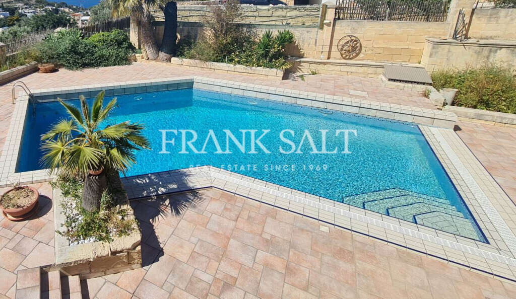 Mellieha, 3 Bedrooms Bedrooms, ,2 BathroomsBathrooms,For Sale,FRSA-509976