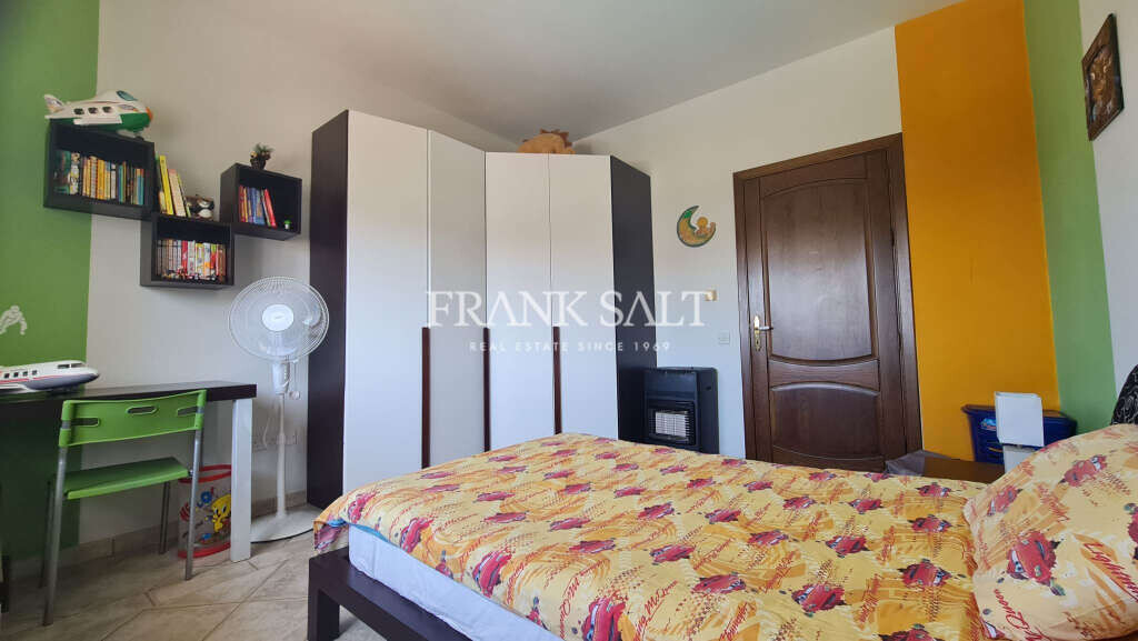 Mellieha, 3 Bedrooms Bedrooms, ,2 BathroomsBathrooms,For Sale,FRSA-509976