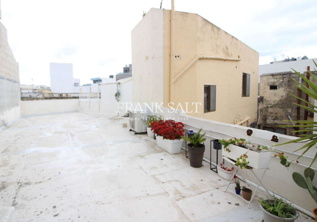 Birkirkara, 1 Bedroom Bedrooms, ,1 BathroomBathrooms,For Sale,FRSA-354195