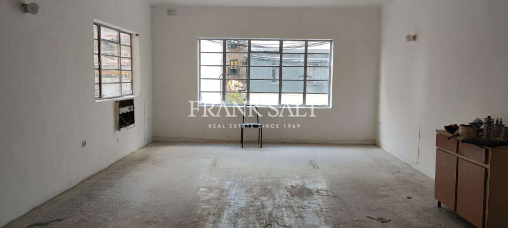 Sliema, 3 Bedrooms Bedrooms, ,1 BathroomBathrooms,For Sale,FRSA-322206 Sliema, 3 Bedrooms Bedrooms, ,1 BathroomBathrooms,For Sale,FRSA-322206