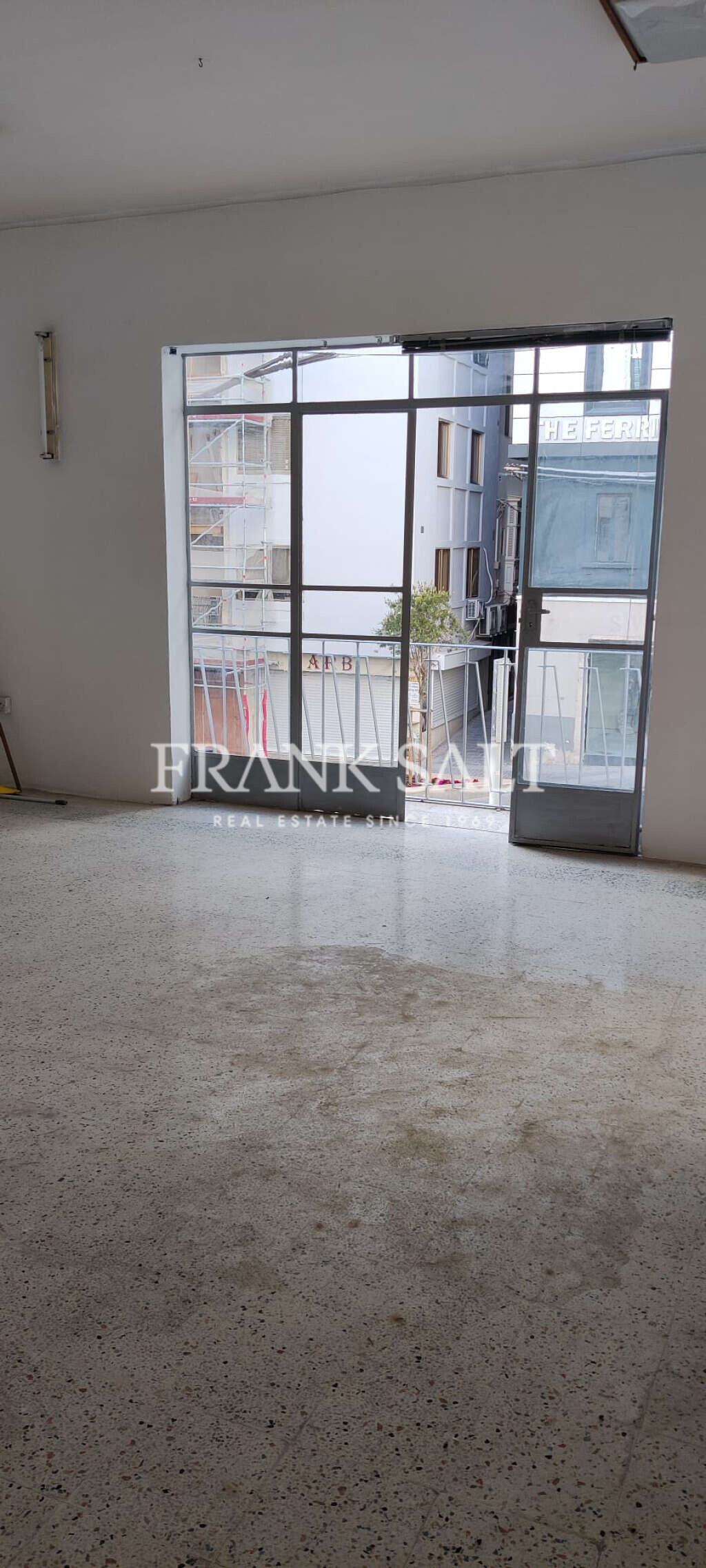 Sliema, 3 Bedrooms Bedrooms, ,1 BathroomBathrooms,For Sale,FRSA-322206
