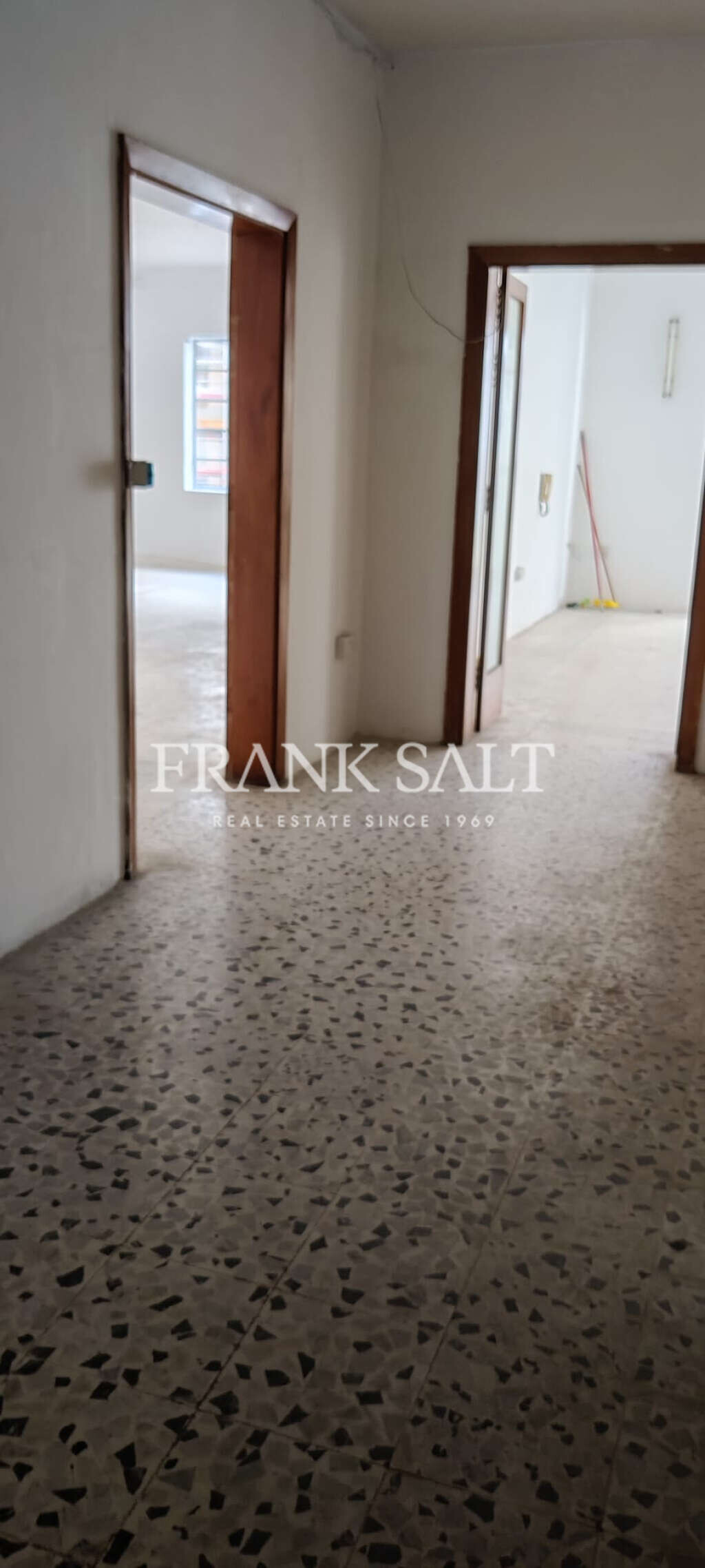 Sliema, 3 Bedrooms Bedrooms, ,1 BathroomBathrooms,For Sale,FRSA-322206