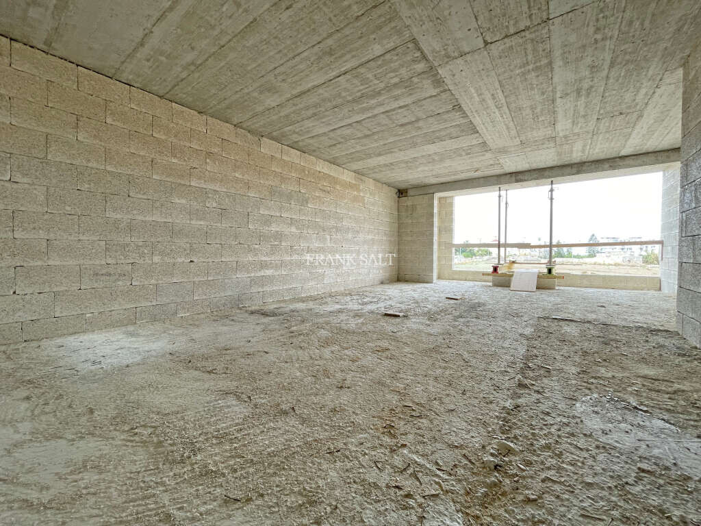 Lija, 3 Bedrooms Bedrooms, ,1 BathroomBathrooms,For Sale,FRSA-619937