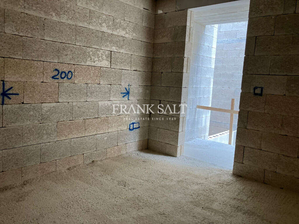 Lija, 3 Bedrooms Bedrooms, ,1 BathroomBathrooms,For Sale,FRSA-619937