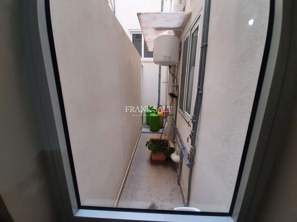 Gharb, Gozo, 3 Bedrooms Bedrooms, ,For Sale,FRSA-115436