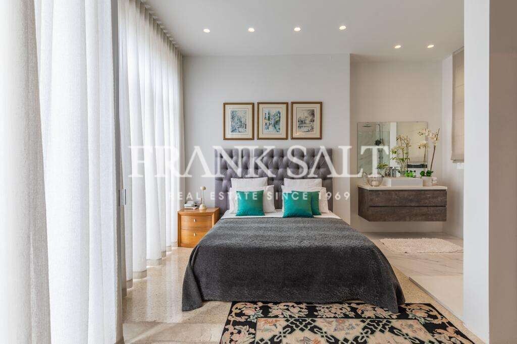 Sliema, 3 Bedrooms Bedrooms, ,1 BathroomBathrooms,For Sale,FRSA-302777
