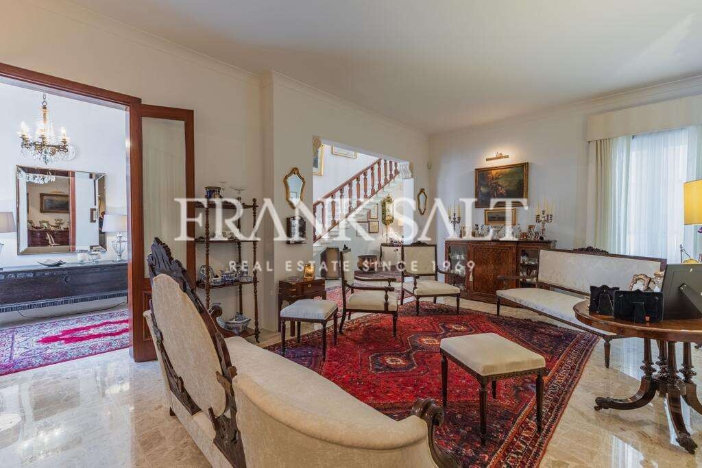 Sliema, 3 Bedrooms Bedrooms, ,1 BathroomBathrooms,For Sale,FRSA-302777