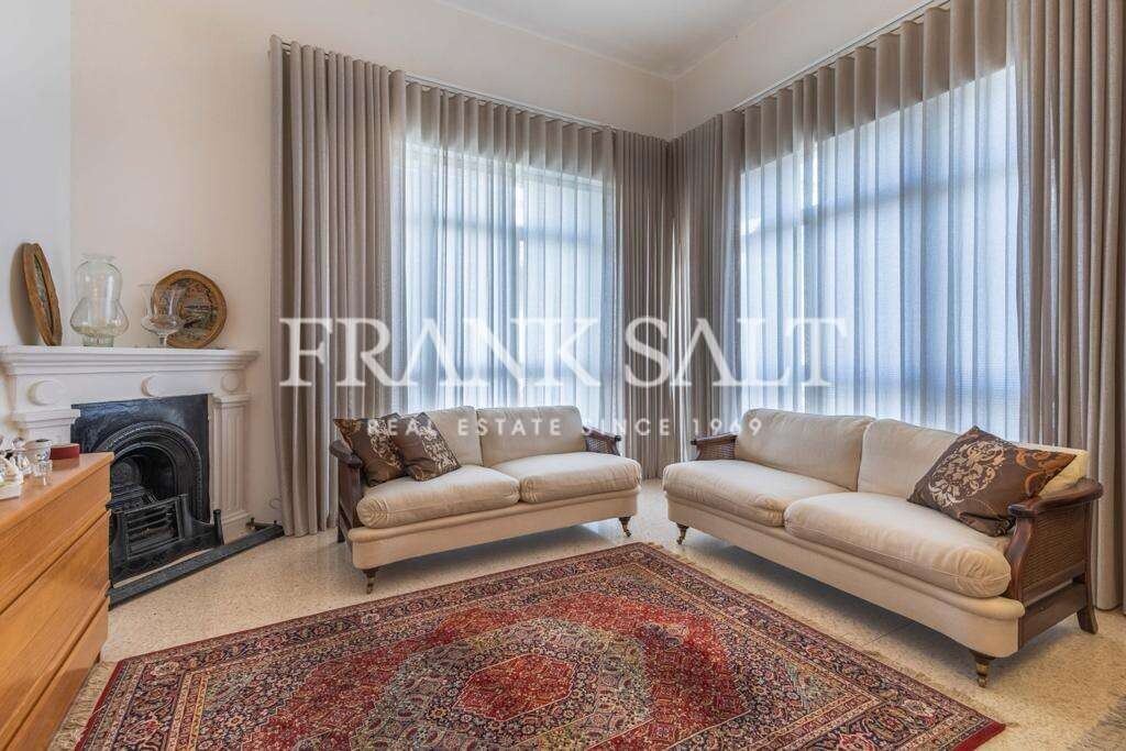 Sliema, 3 Bedrooms Bedrooms, ,1 BathroomBathrooms,For Sale,FRSA-302777