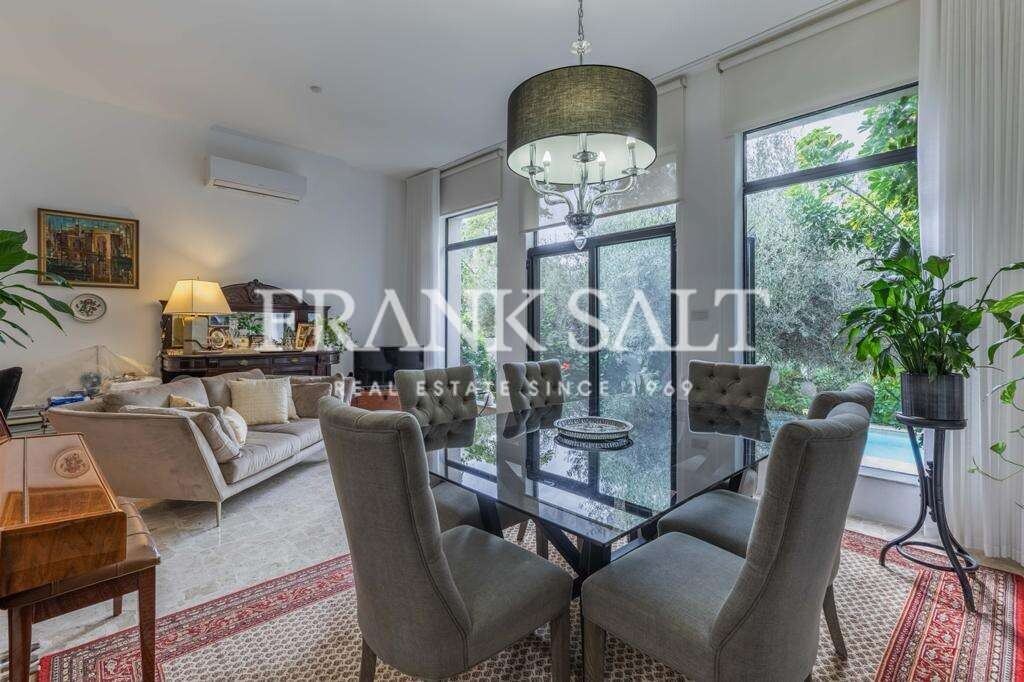 Sliema, 3 Bedrooms Bedrooms, ,1 BathroomBathrooms,For Sale,FRSA-302777