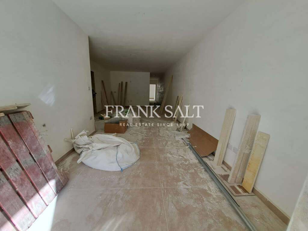 Bugibba, 3 Bedrooms Bedrooms, ,For Sale,FRSA-043781