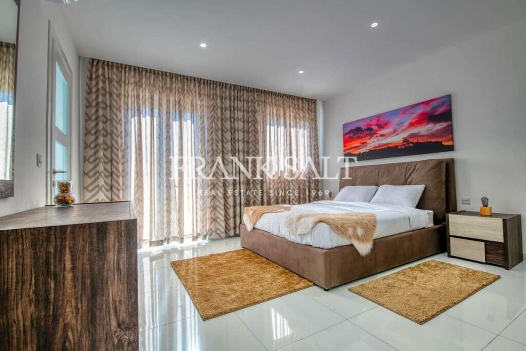 St Julians, 3 Bedrooms Bedrooms, ,1 BathroomBathrooms,For Sale,FRSA-043766