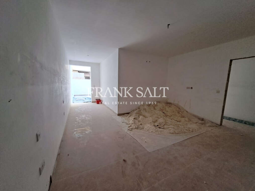 Bugibba, 3 Bedrooms Bedrooms, ,1 BathroomBathrooms,For Sale,FRSA-043779