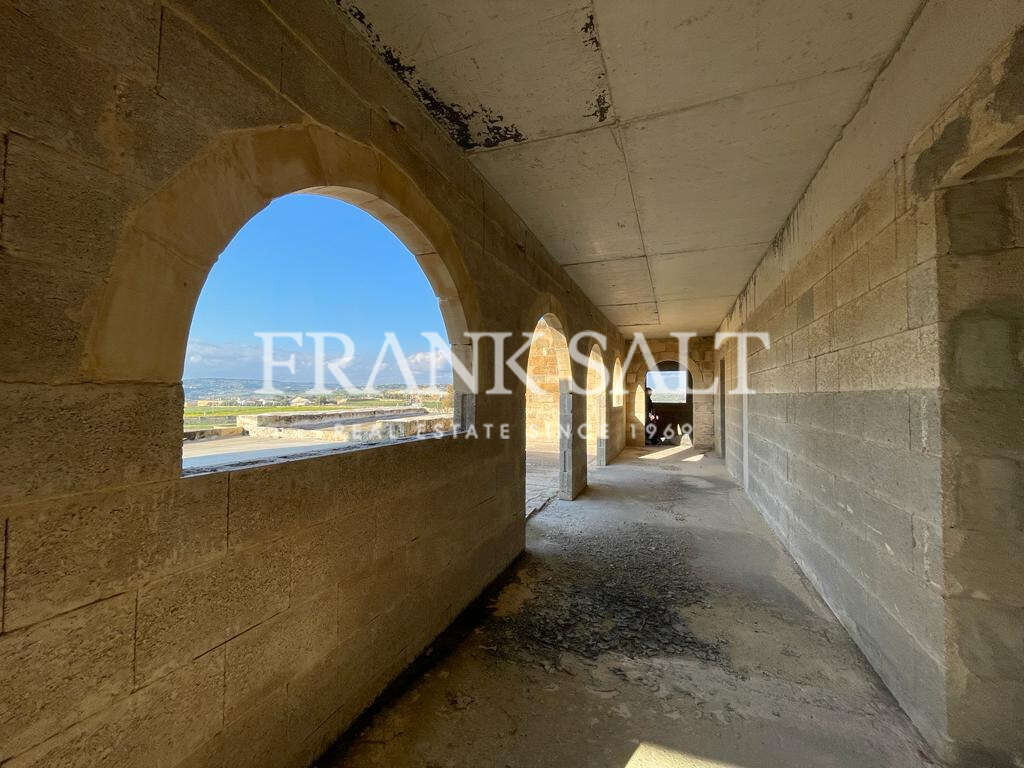 Naxxar, 3 Bedrooms Bedrooms, ,For Sale,FRSA-043778