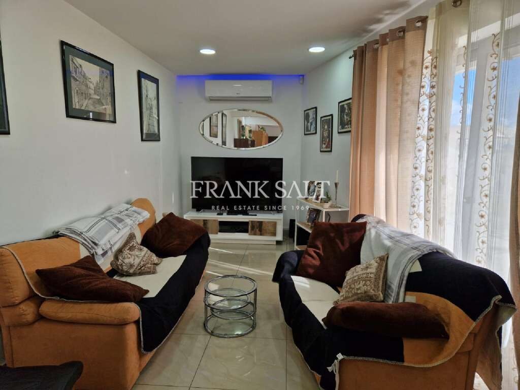 Luqa, 4 Bedrooms Bedrooms, ,1 BathroomBathrooms,For Sale,FRSA-714724