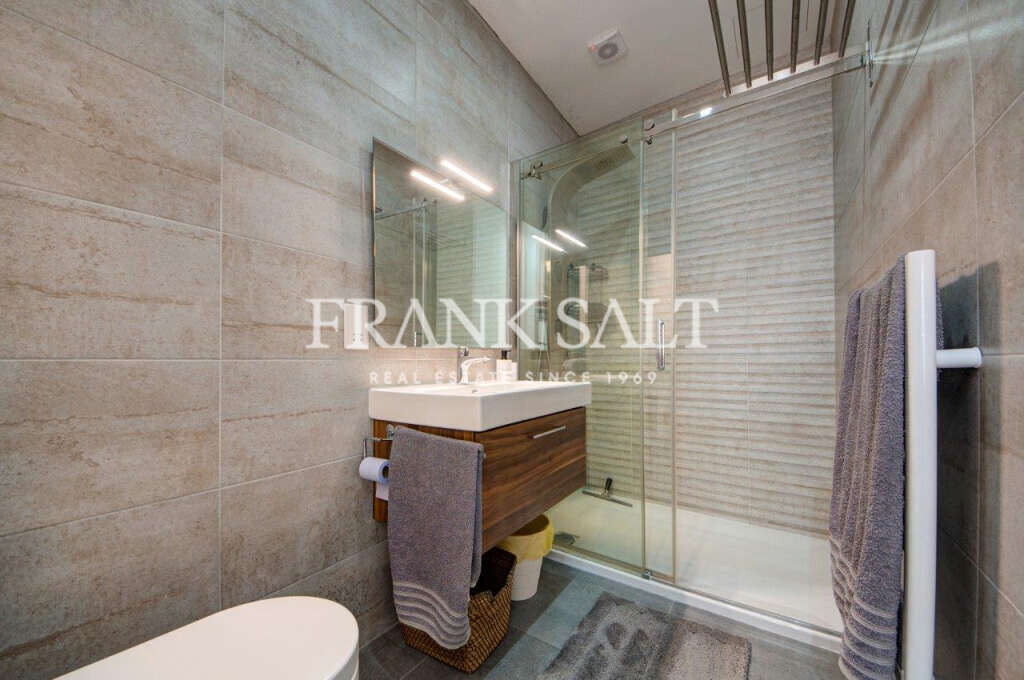 Zebbug, 3 Bedrooms Bedrooms, ,1 BathroomBathrooms,For Sale,FRSA-511365