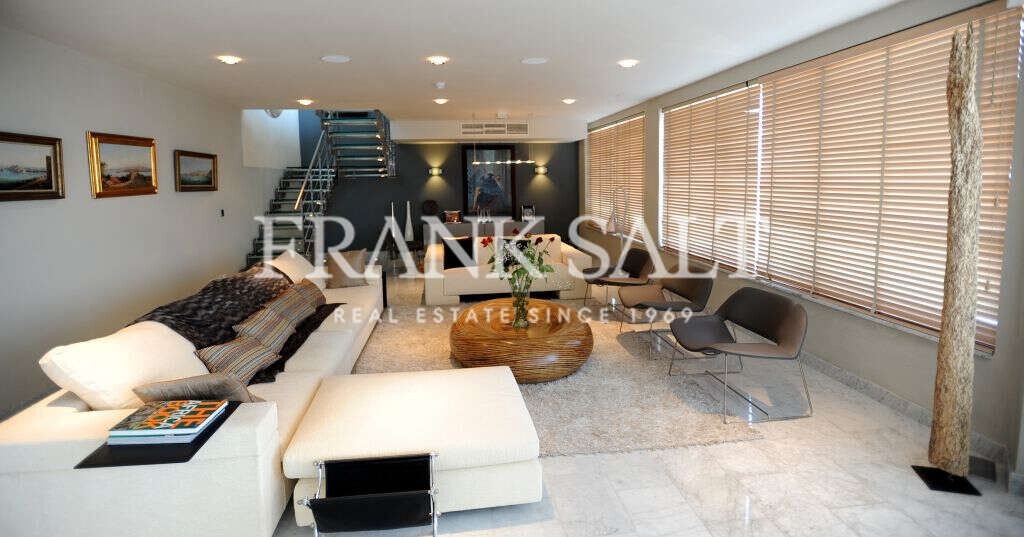 Sliema, 3 Bedrooms Bedrooms, ,2 BathroomsBathrooms,For Sale,FRSA-313727