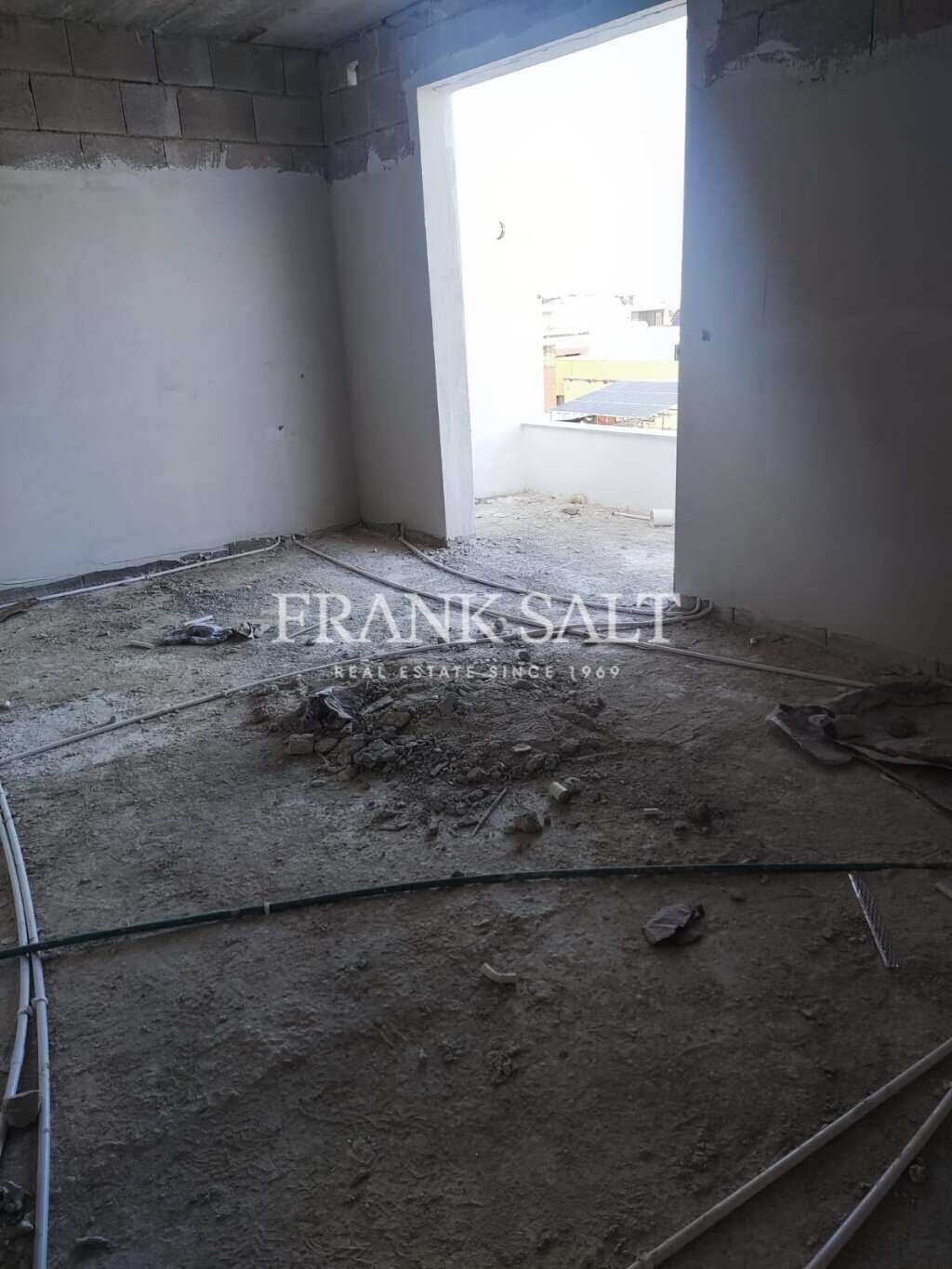 Mosta, 3 Bedrooms Bedrooms, ,1 BathroomBathrooms,For Sale,FRSA-619871