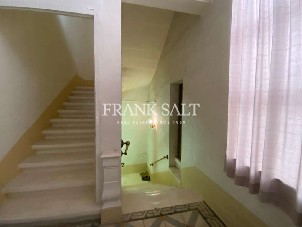 Qormi, 7 Bedrooms Bedrooms, ,1 BathroomBathrooms,For Sale,FRSA-354088