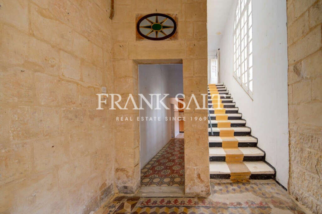 Zejtun, 6 Bedrooms Bedrooms, ,2 BathroomsBathrooms,For Sale,FRSA-425952