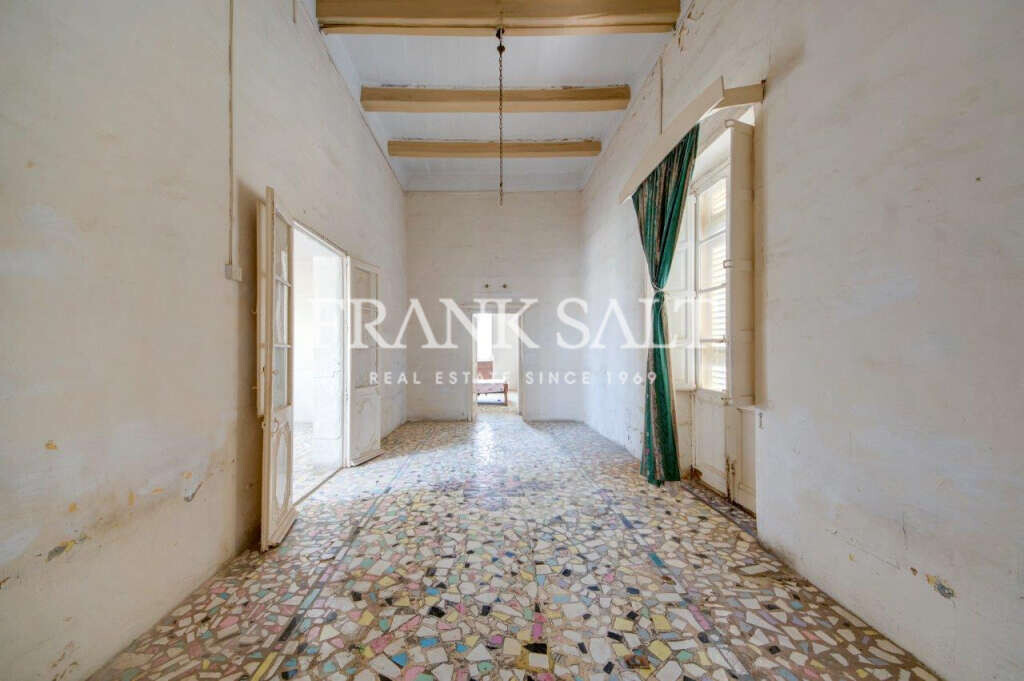 Zejtun, 6 Bedrooms Bedrooms, ,2 BathroomsBathrooms,For Sale,FRSA-425952