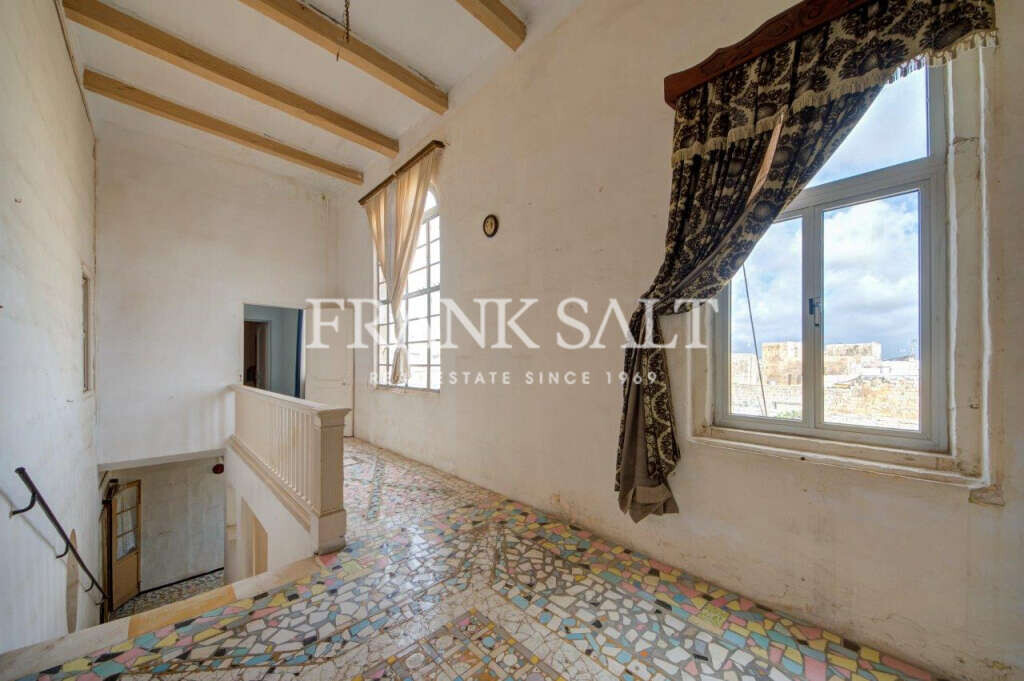Zejtun, 6 Bedrooms Bedrooms, ,2 BathroomsBathrooms,For Sale,FRSA-425952