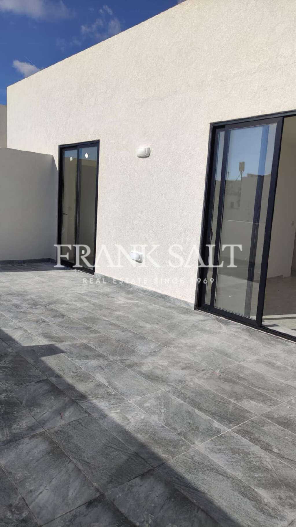 Swieqi, 3 Bedrooms Bedrooms, ,3 BathroomsBathrooms,For Sale,FRSA-043620