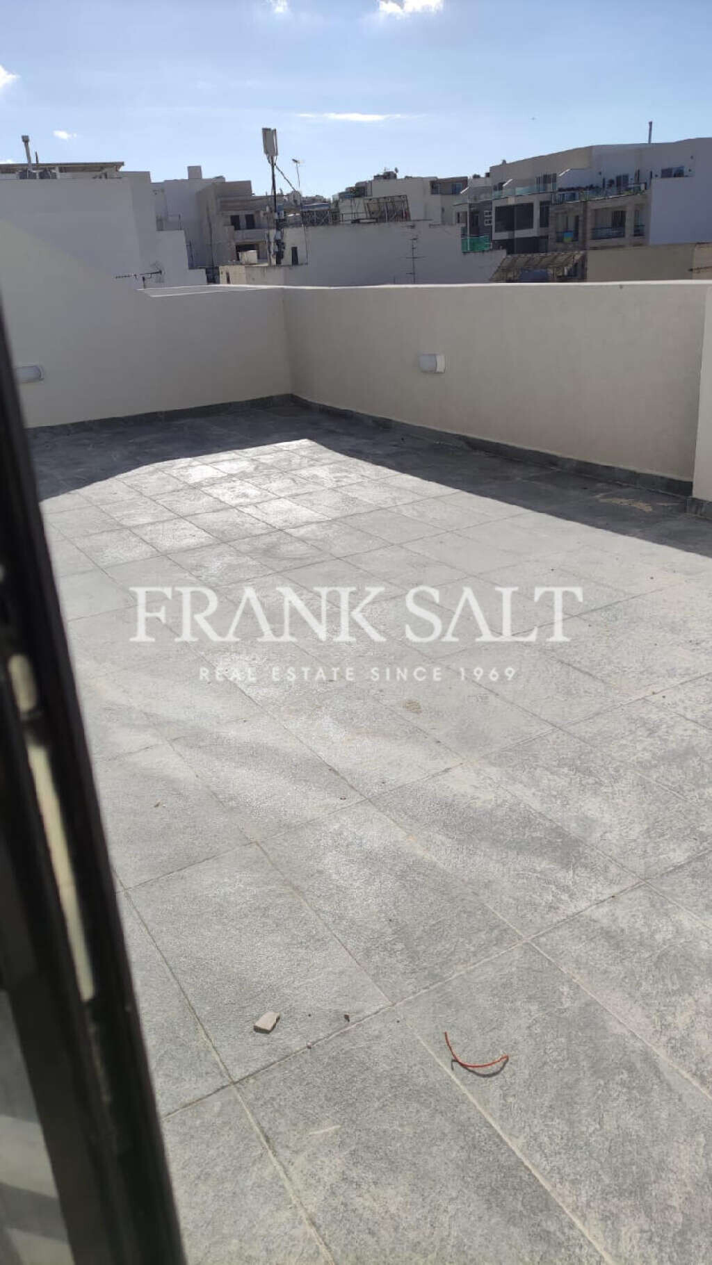 Swieqi, 3 Bedrooms Bedrooms, ,3 BathroomsBathrooms,For Sale,FRSA-043620