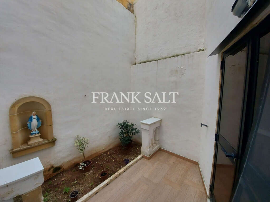 Kirkop, 3 Bedrooms Bedrooms, ,For Sale,FRSA-216329