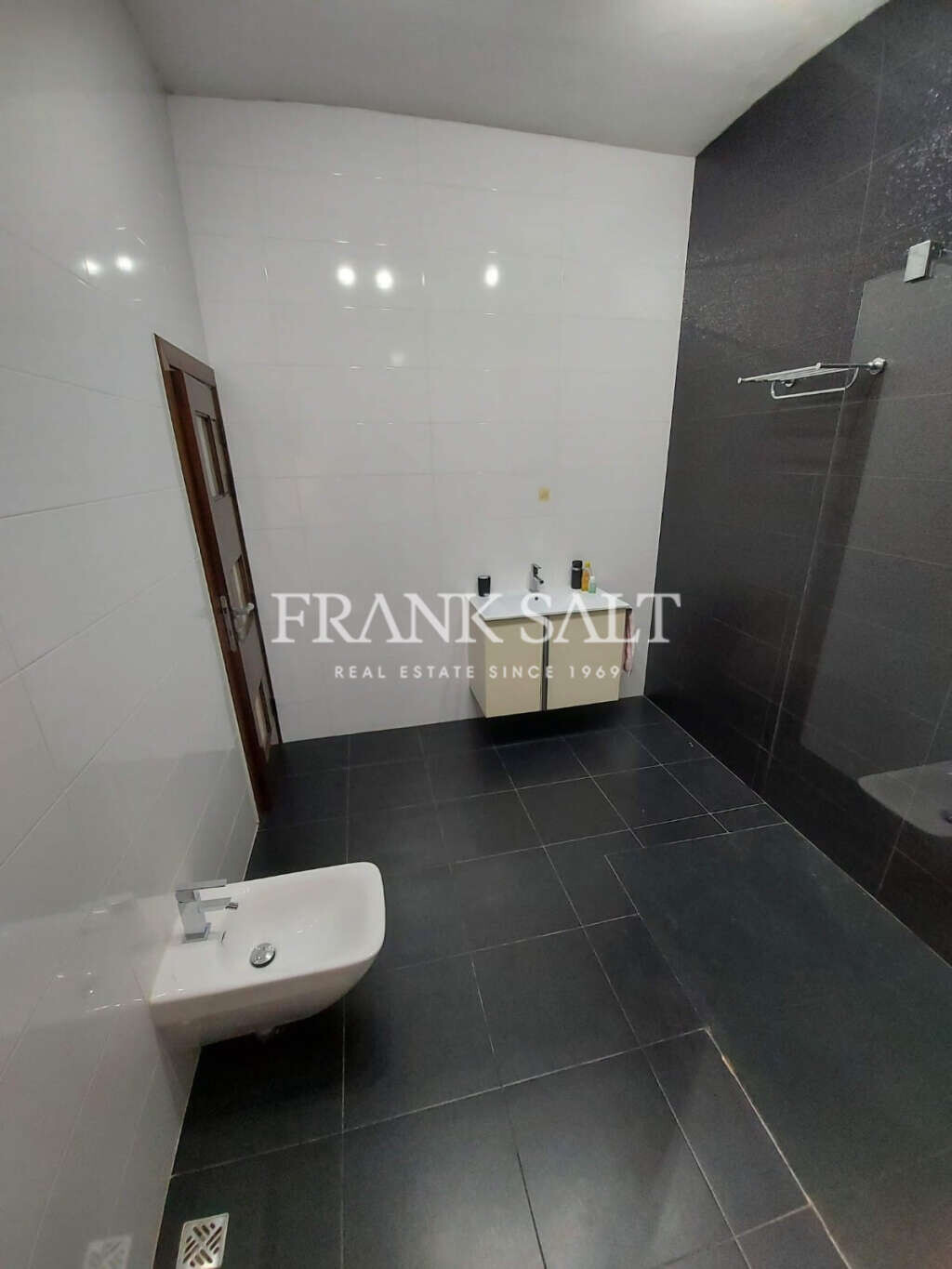 Kirkop, 3 Bedrooms Bedrooms, ,For Sale,FRSA-216329