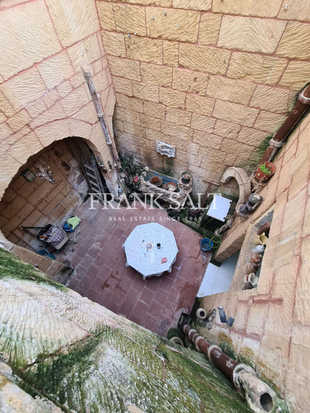 Victoria, Gozo, 2 Bedrooms Bedrooms, ,2 BathroomsBathrooms,For Sale,FRSA-115222