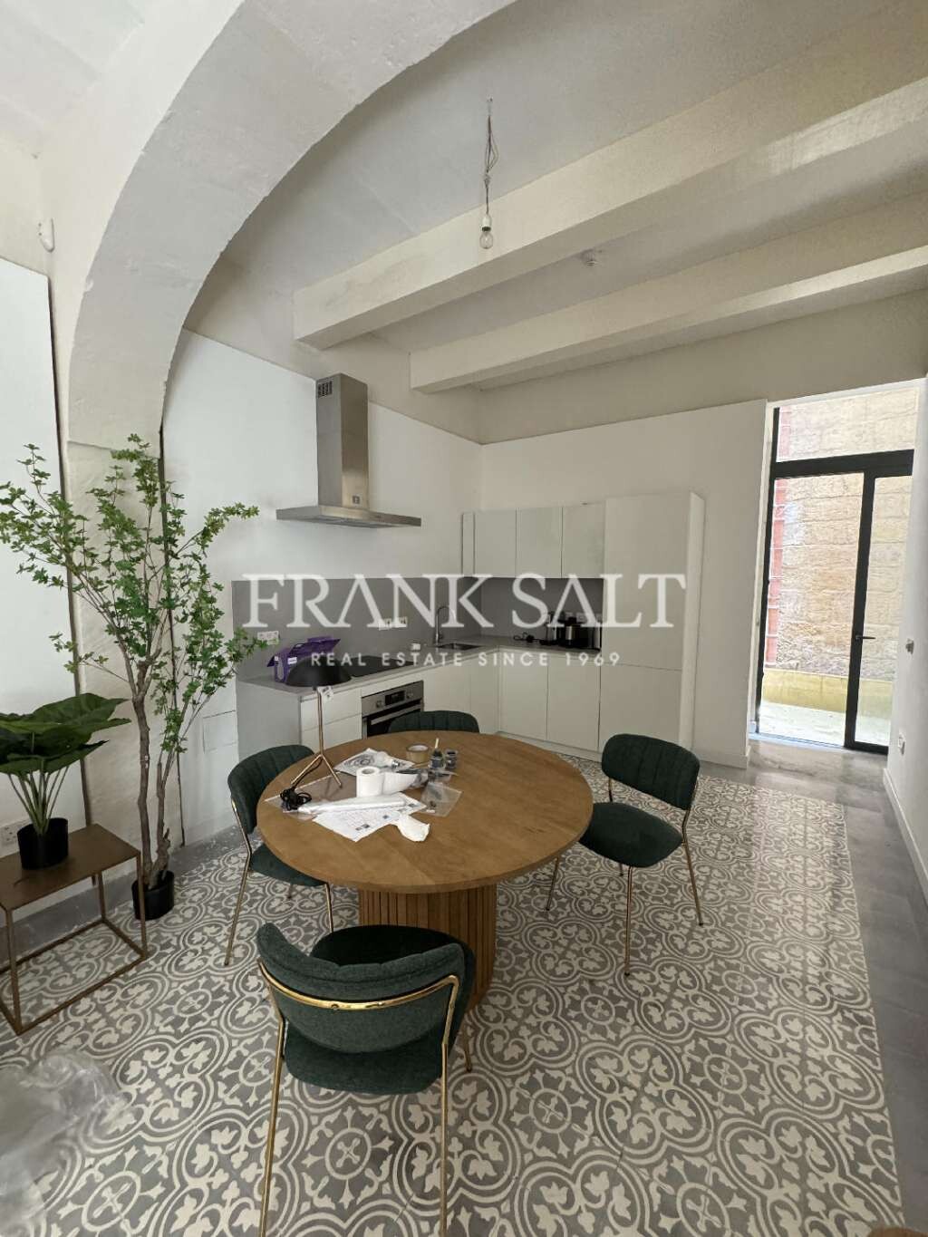 Valletta, 7 Bedrooms Bedrooms, ,7 BathroomsBathrooms,For Sale,FRSA-321862