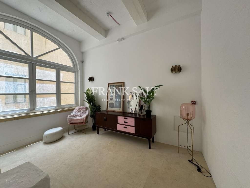 Valletta, 7 Bedrooms Bedrooms, ,7 BathroomsBathrooms,For Sale,FRSA-321862