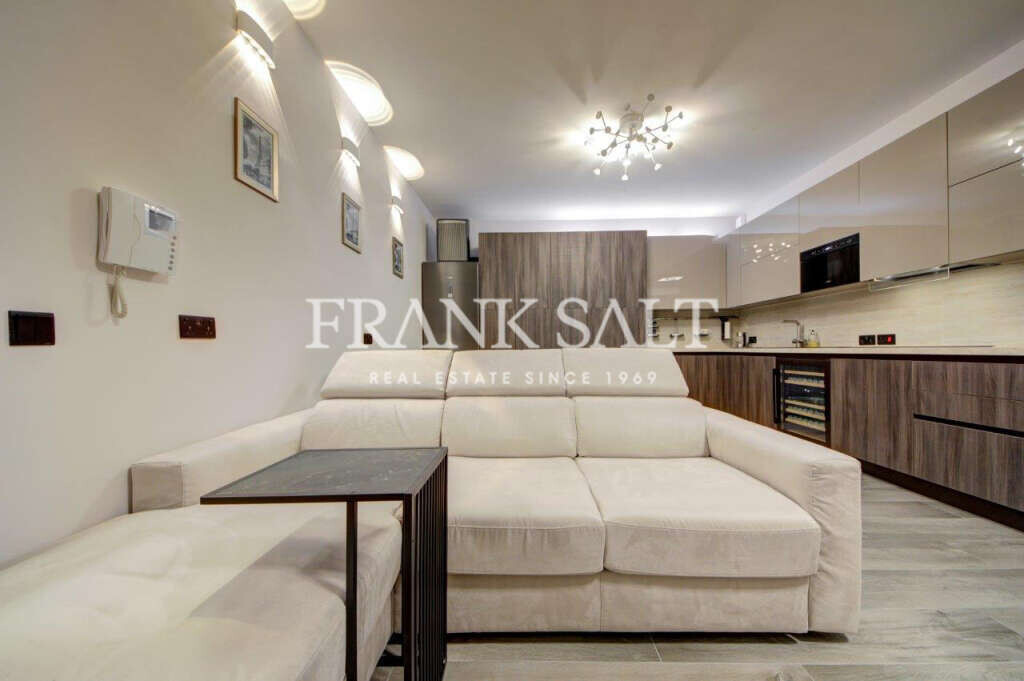 St Julians, 2 Bedrooms Bedrooms, ,1 BathroomBathrooms,For Sale,FRSA-321859