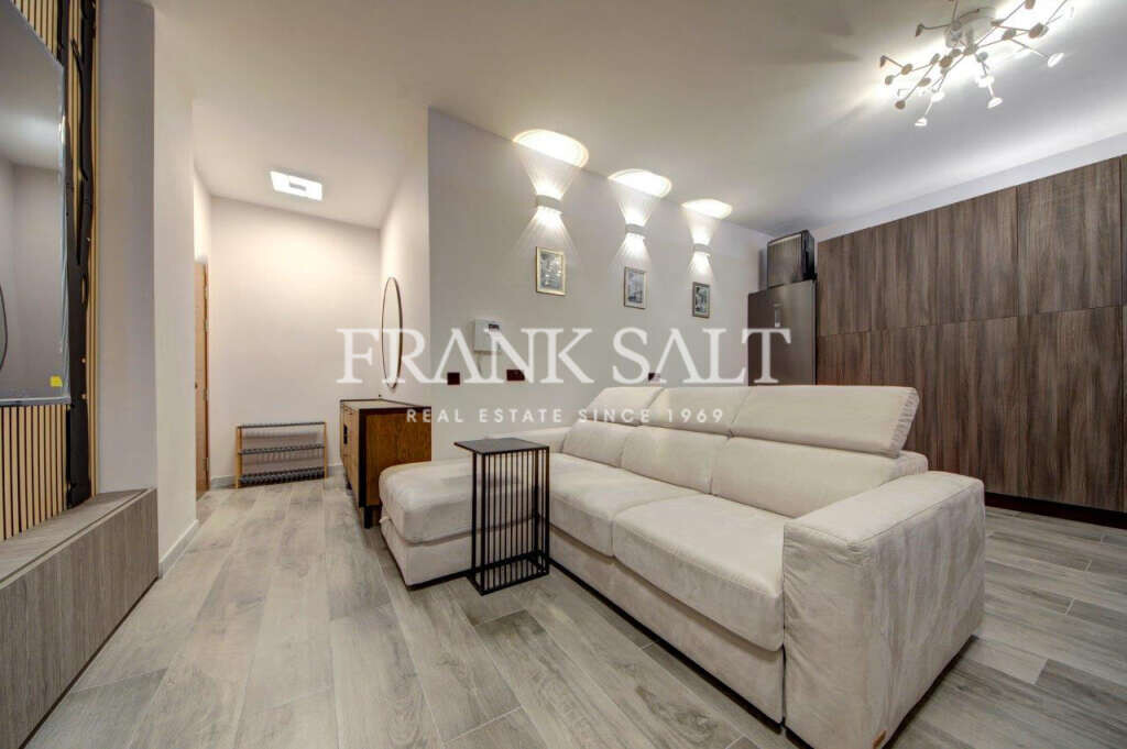 St Julians, 2 Bedrooms Bedrooms, ,1 BathroomBathrooms,For Sale,FRSA-321859