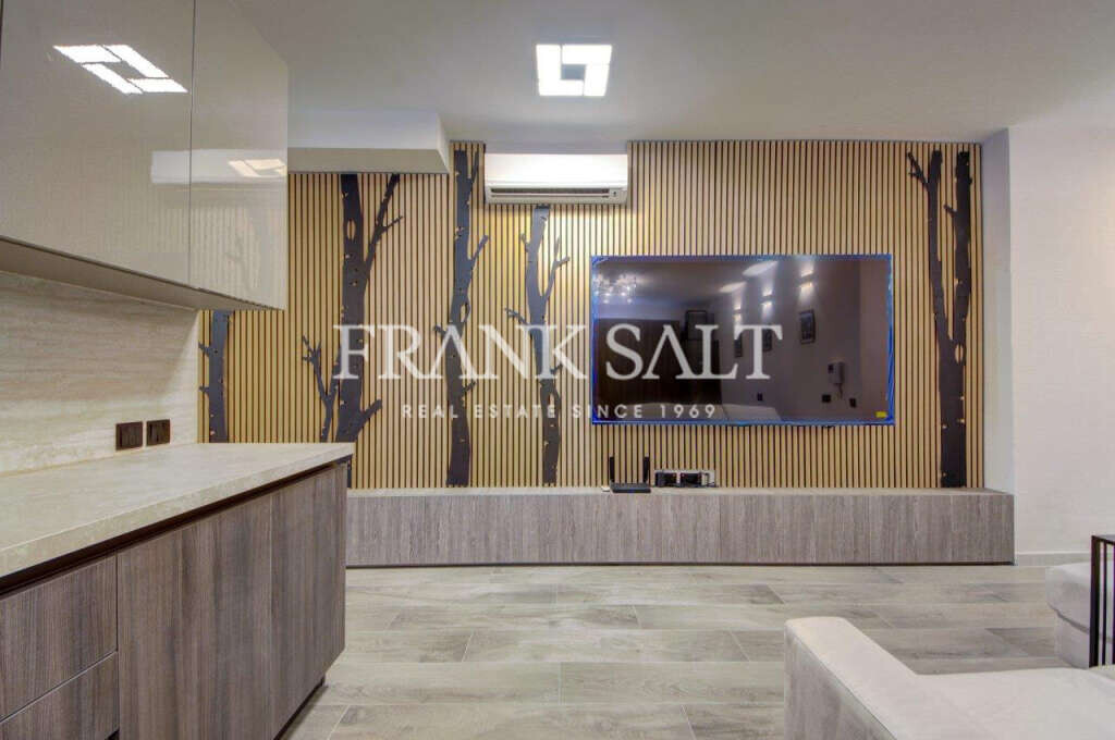 St Julians, 2 Bedrooms Bedrooms, ,1 BathroomBathrooms,For Sale,FRSA-321859