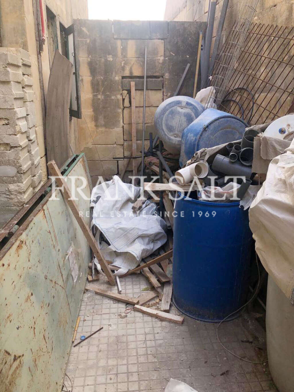 Pieta, 2 Bedrooms Bedrooms, ,For Sale,FRSA-619701