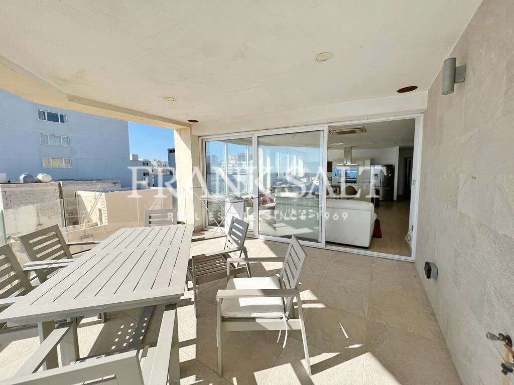 Sliema, 4 Bedrooms Bedrooms, ,3 BathroomsBathrooms,For Sale,FRSA-916555