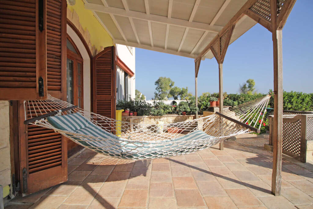 Xghajra, 5 Bedrooms Bedrooms, ,1 BathroomBathrooms,For Sale,FRSA-425664