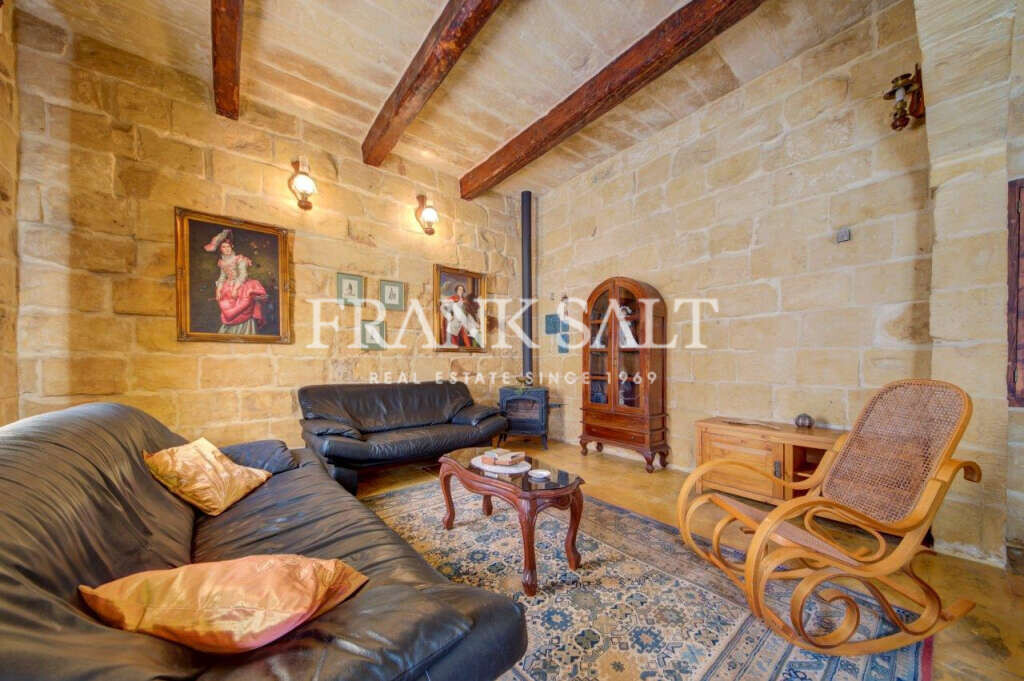 Cospicua, 2 Bedrooms Bedrooms, ,2 BathroomsBathrooms,For Sale,FRSA-619648