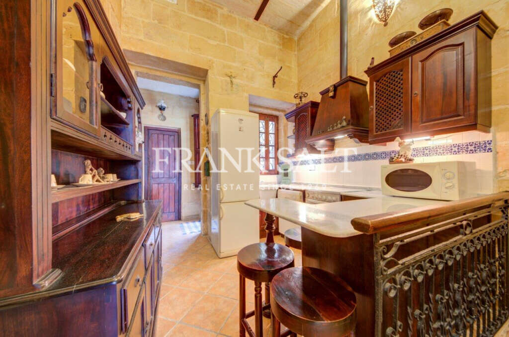 Cospicua, 2 Bedrooms Bedrooms, ,2 BathroomsBathrooms,For Sale,FRSA-619648