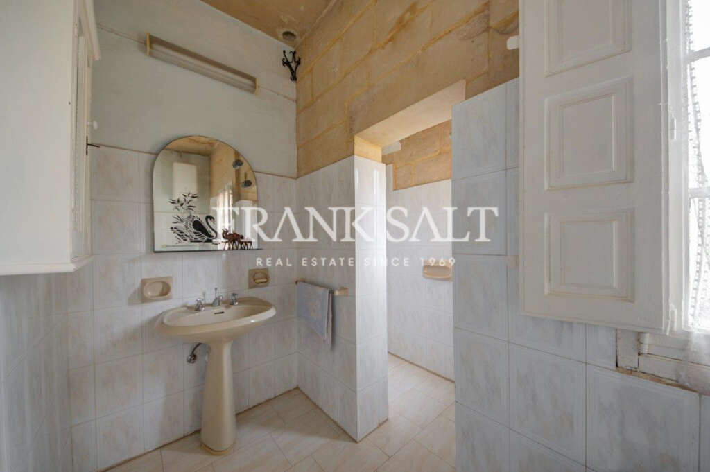 Lija, 4 Bedrooms Bedrooms, ,1 BathroomBathrooms,For Sale,FRSA-916547