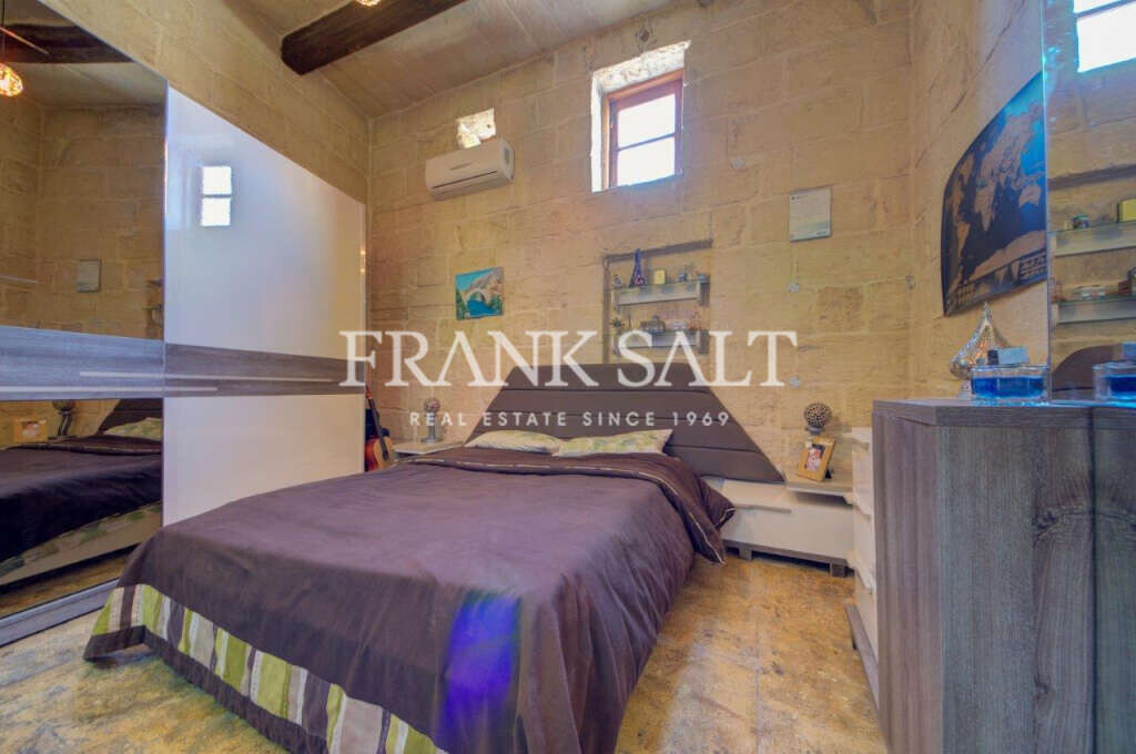 Qormi, 4 Bedrooms Bedrooms, ,4 BathroomsBathrooms,For Sale,FRSA-511296