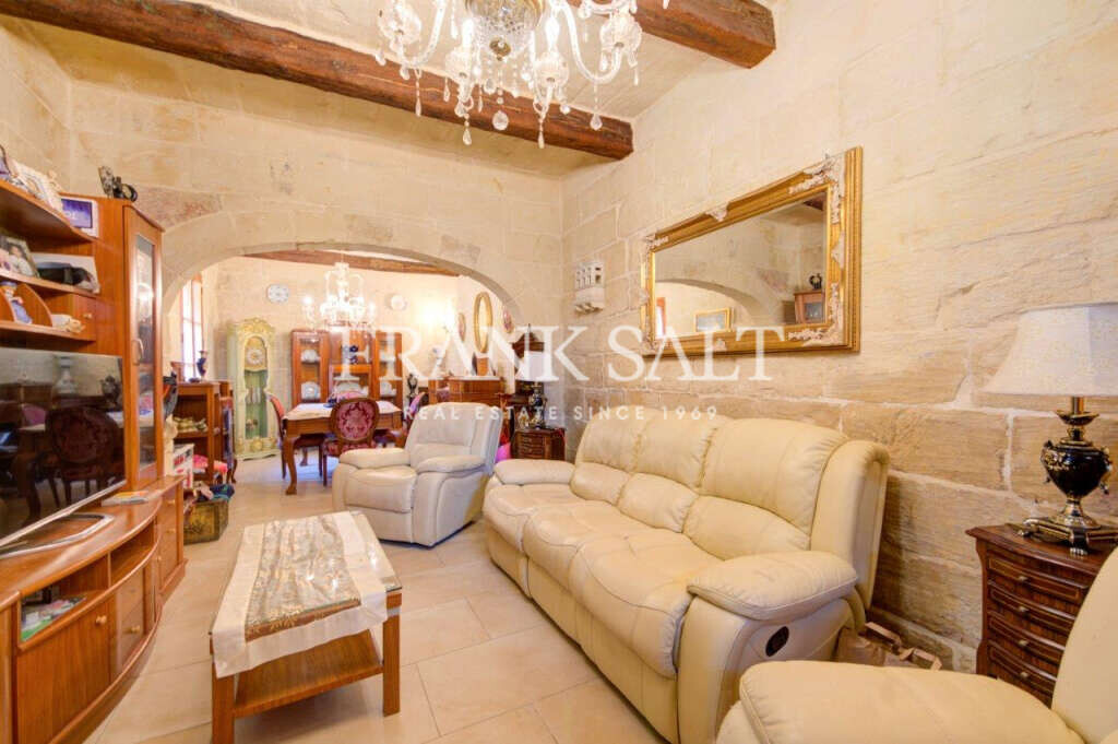 Qormi, 4 Bedrooms Bedrooms, ,4 BathroomsBathrooms,For Sale,FRSA-511296
