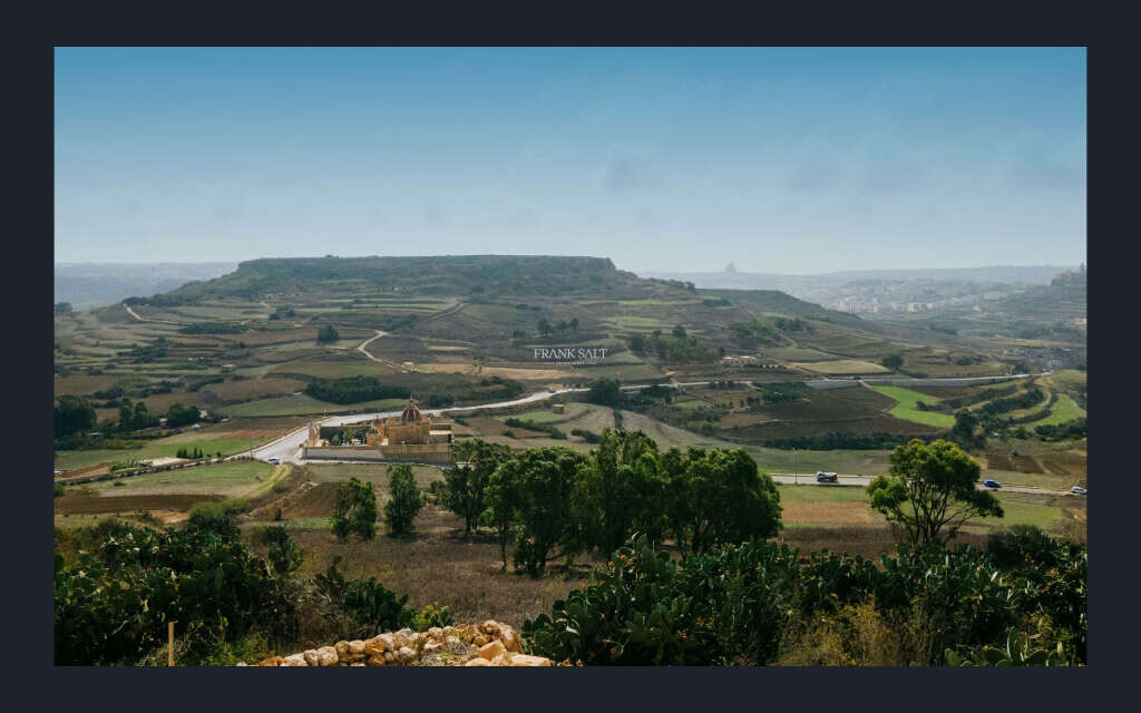 Iz-Zebbug, Gozo, 3 Bedrooms Bedrooms, ,For Sale,FRSA-115058